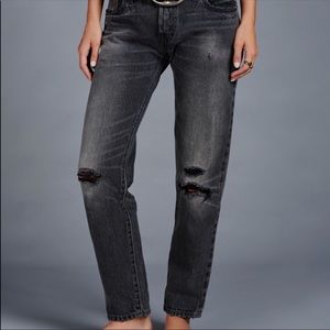 Levis Black Selvedge Crop 501 CT Jean, Size 29 NWT